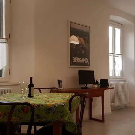 Casa Vacanze Agora Apartamento Bérgamo
